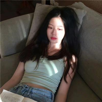 姊姊妹妹站起来